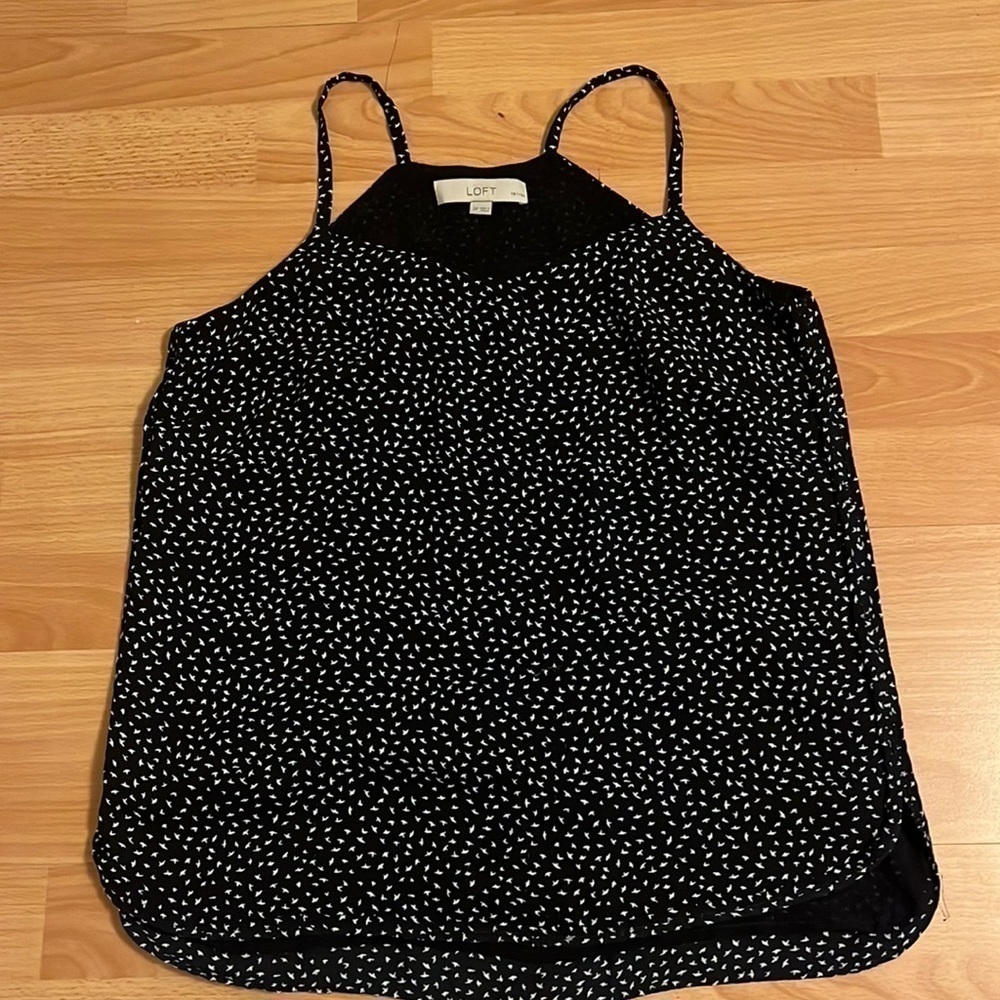 LOFT navy blue tank with white bird print. Unworn-Fully lined. Size small